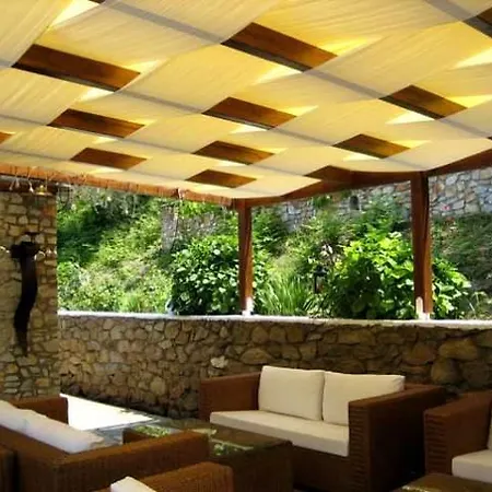 Park Platanias (Skiathos)